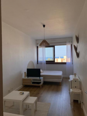 Studio moderne avec vue mer - Pietranera - Proche Bastia
